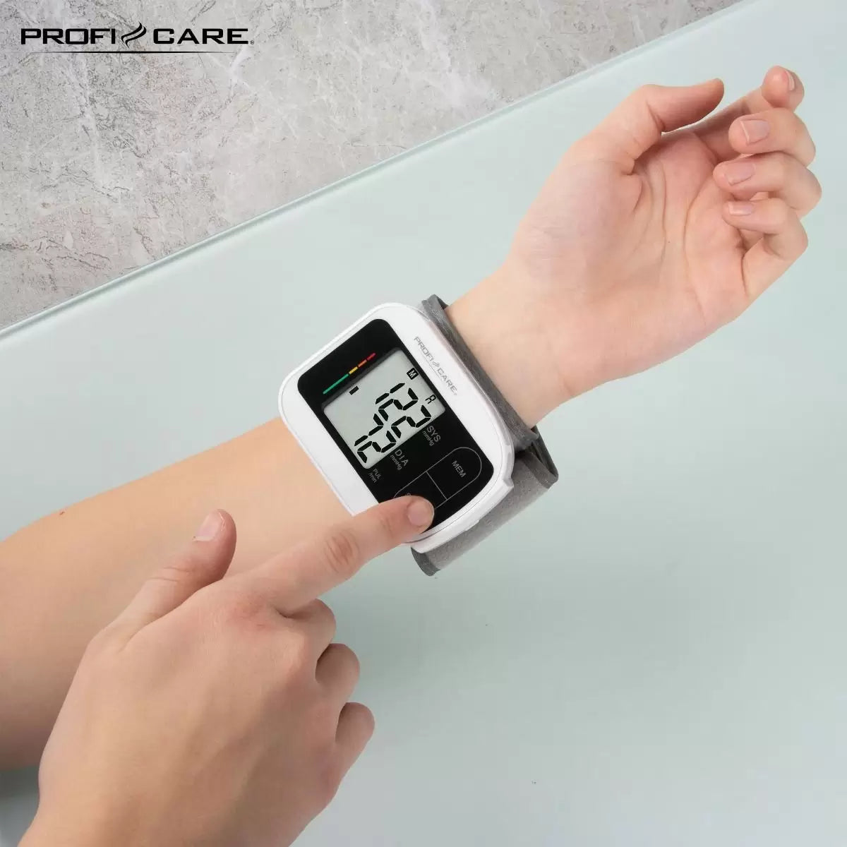 Proficare BMG 3018 – Wrist Blood Pressure Monitor